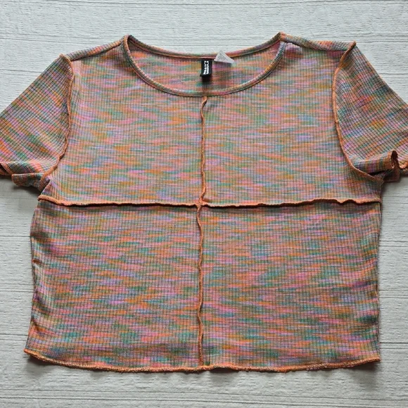 H&M Divided Space Dye Exposed Seam Crop Top | Y2K Grunge Ribbed Tee Size Medium - Picture 1 of 8